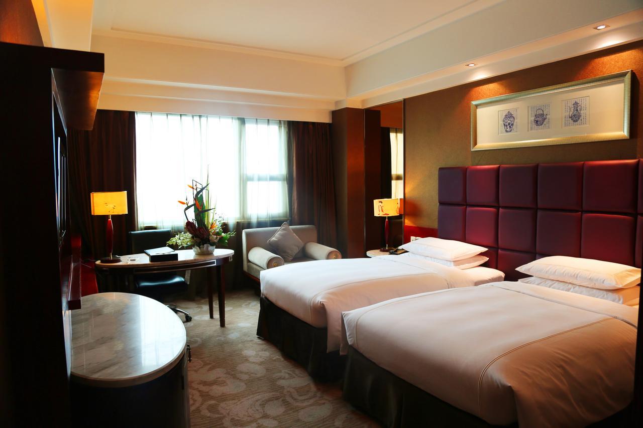 Chengdu Tianyou International Hotel Chengdú Exterior foto